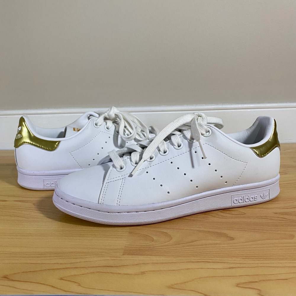 Adidas Womens Stan Smith White Gold Metallic Sneakers Size 7